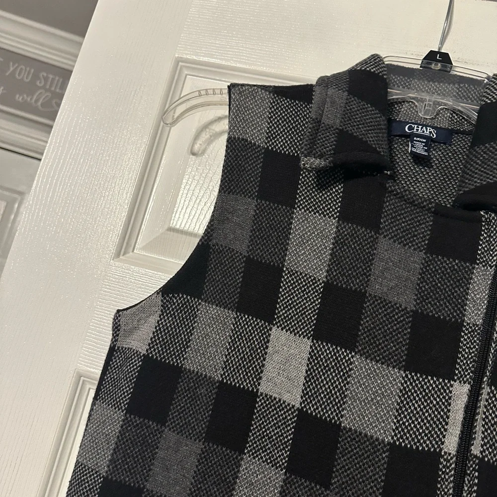 Chaps Women’s Buffalo Plaid Sweater Vest - Picture 5 of 12